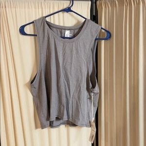 grey and white workout tank!